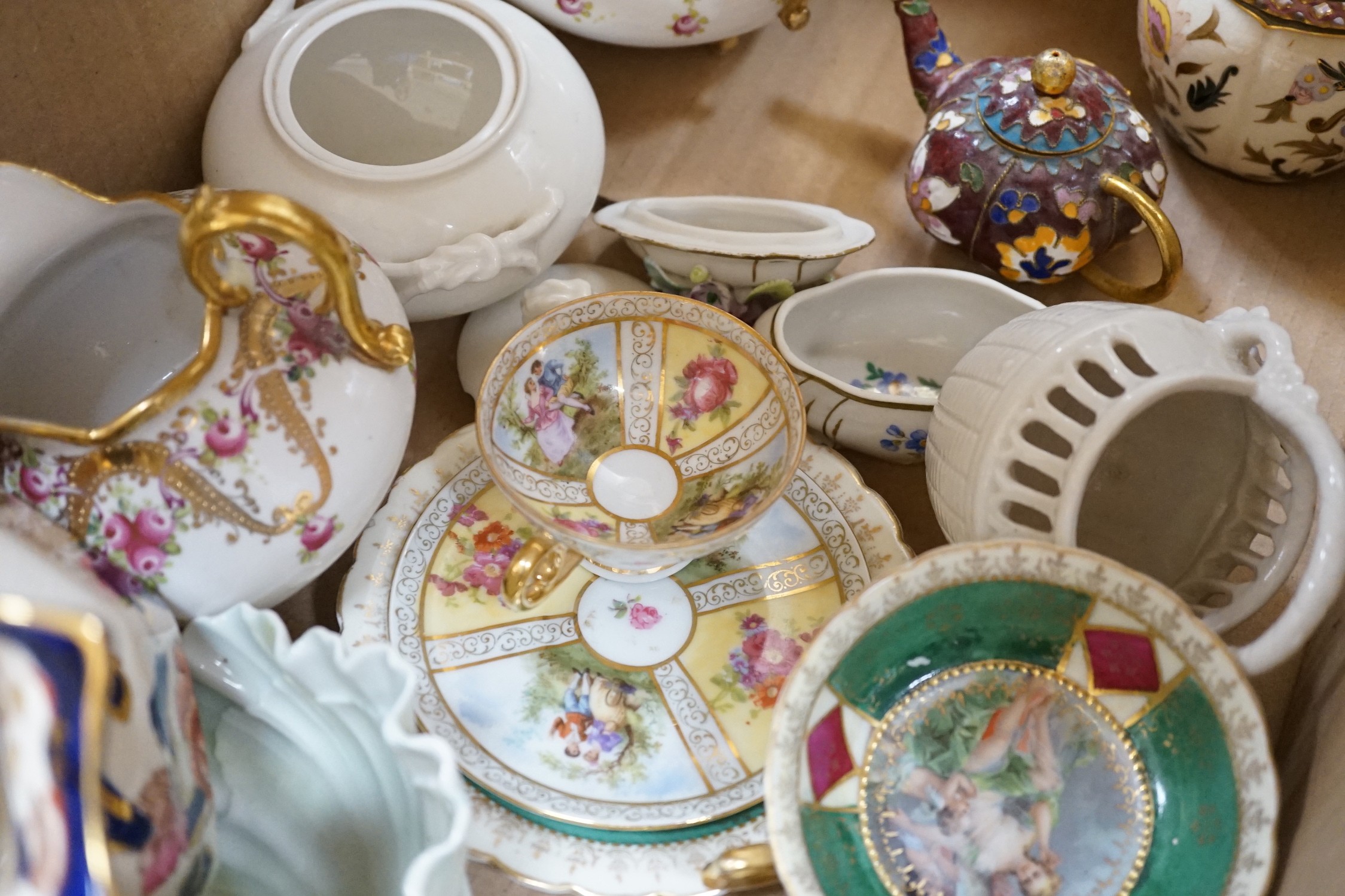 A quantity of porcelain including Worcester, Doulton, Sitzendorf etc.